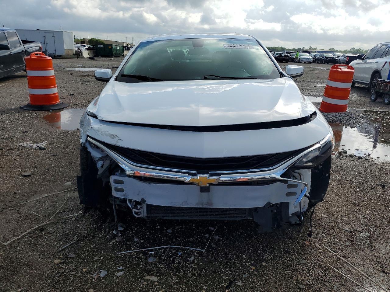2020 Chevrolet Malibu Lt - Image 5