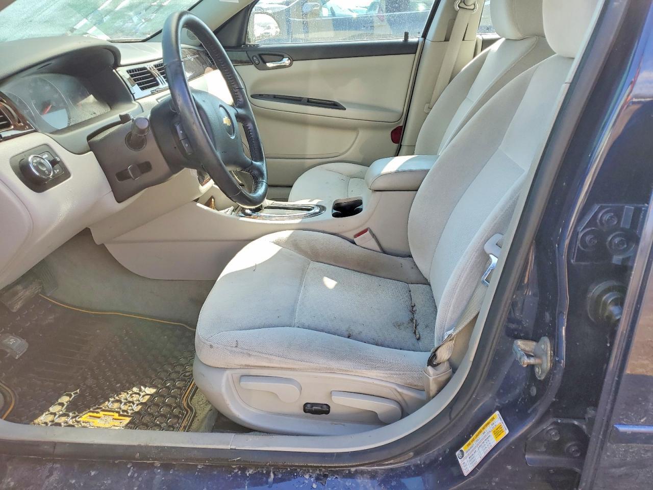 2012 Chevrolet Impala Lt - Image 7