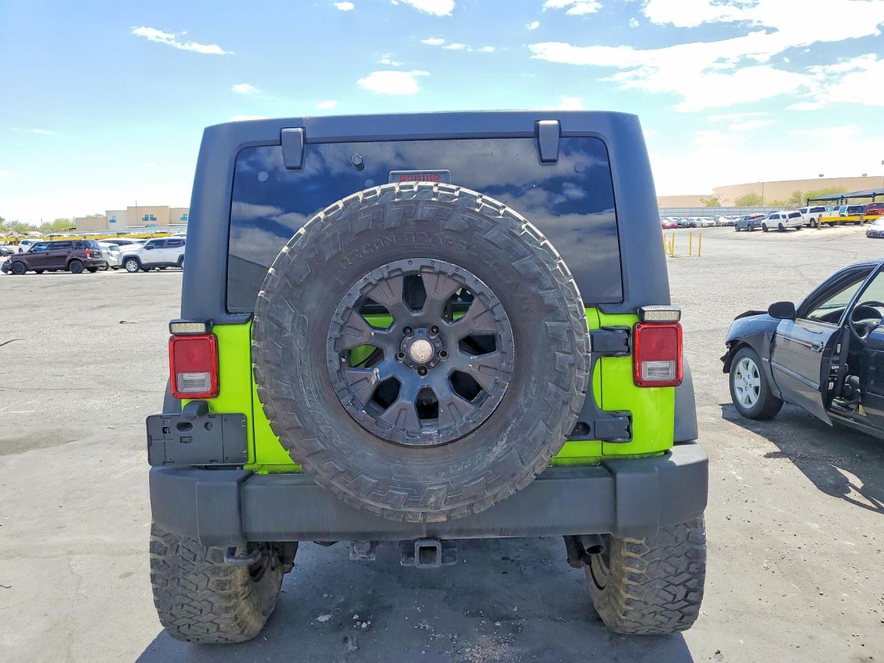 2012 Jeep Wrangler Unlimited Rubicon - Фото 6