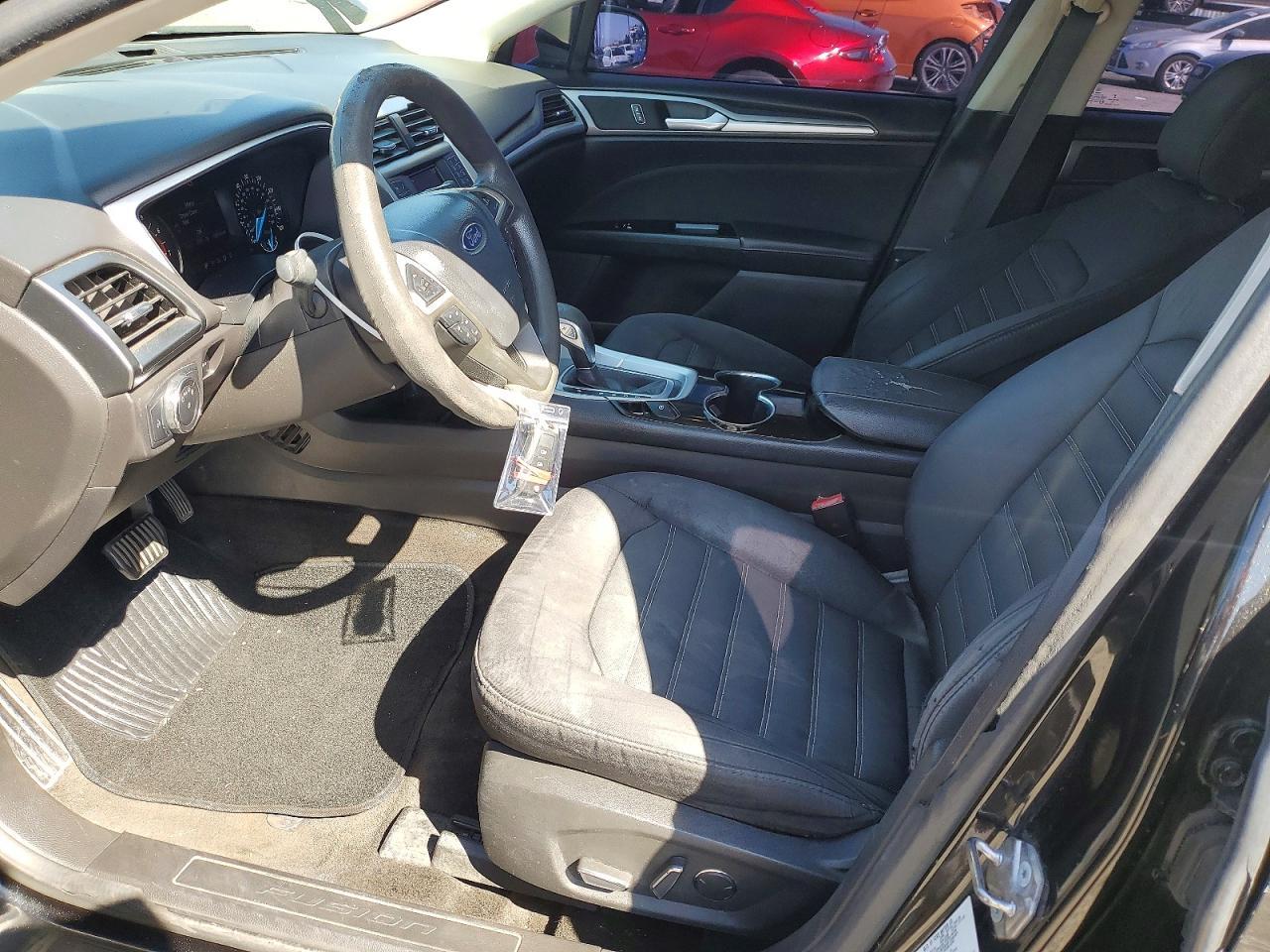 2015 Ford Fusion Se - Фото 7
