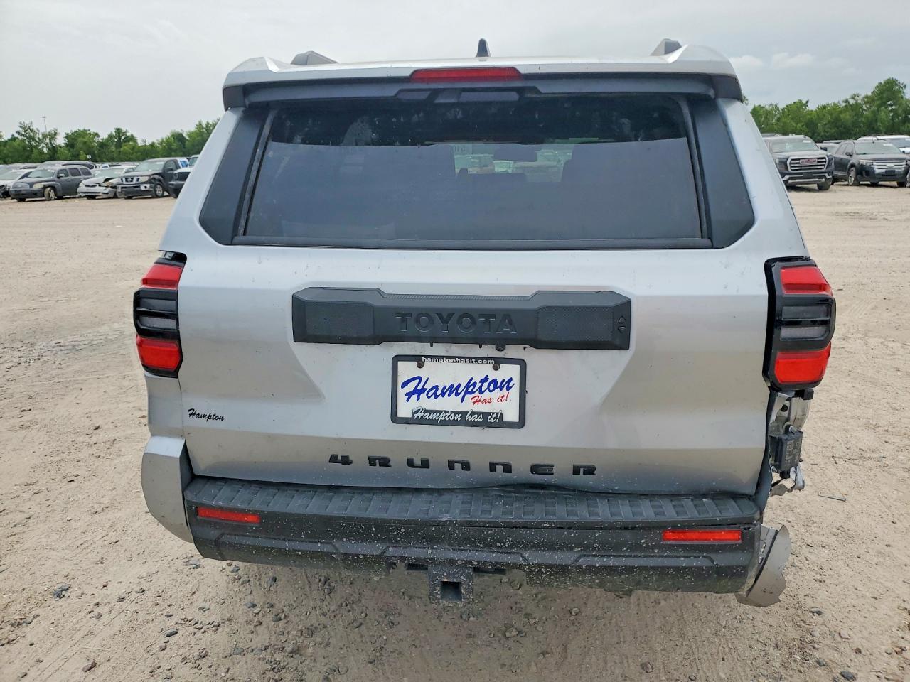 2025 Toyota 4Runner Sr5 - Фото 6
