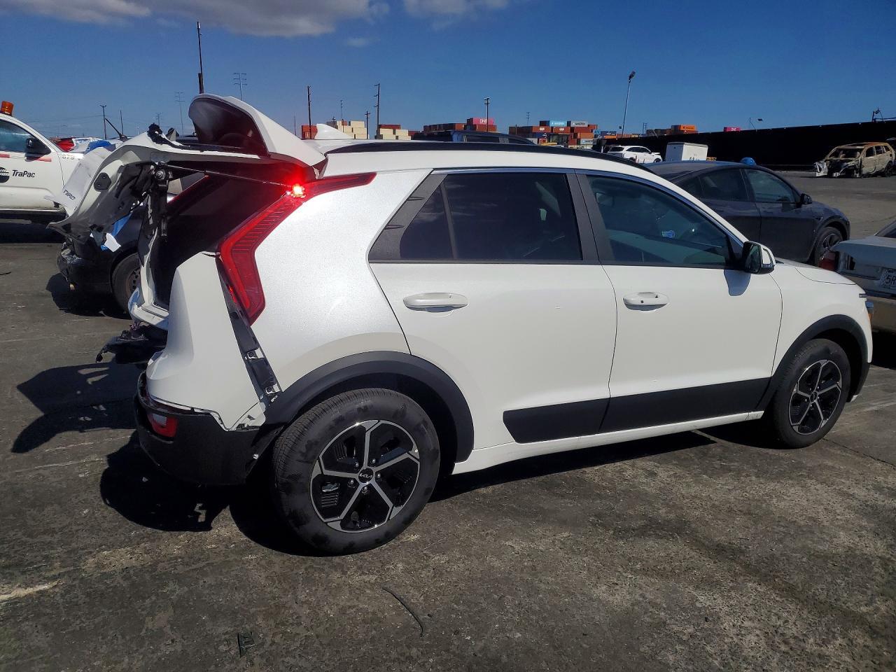 2025 Kia Niro Ex - Фото 3