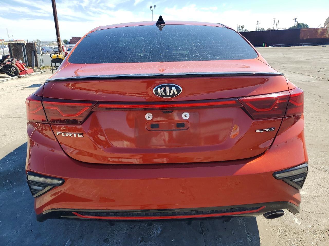 2021 Kia Forte Gt-Line - Фото 6