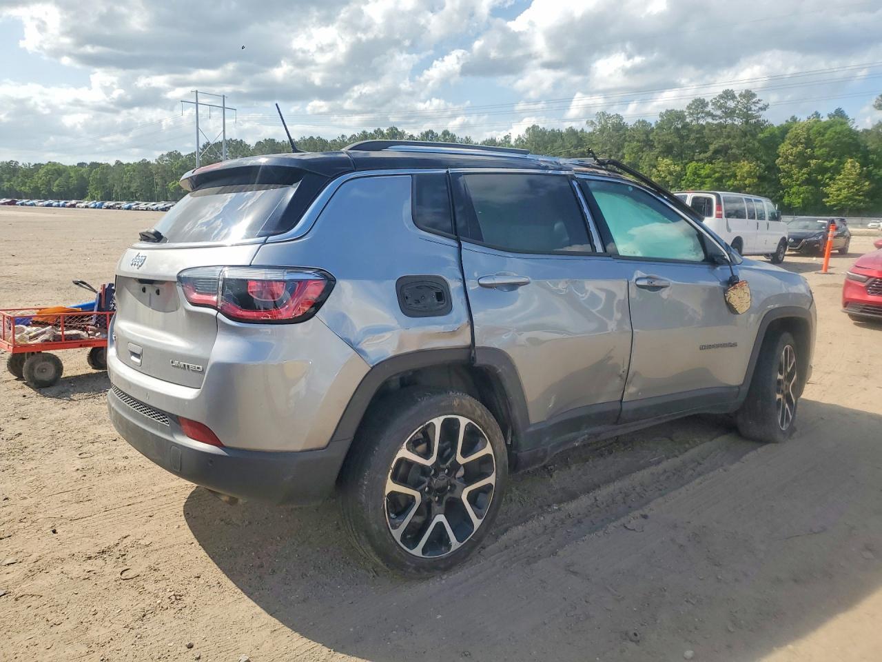 2021 Jeep Compass Limited - Фото 3