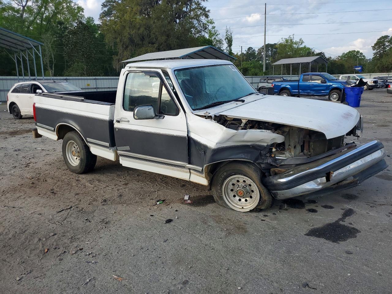 1993 Ford F150 - Фото 4