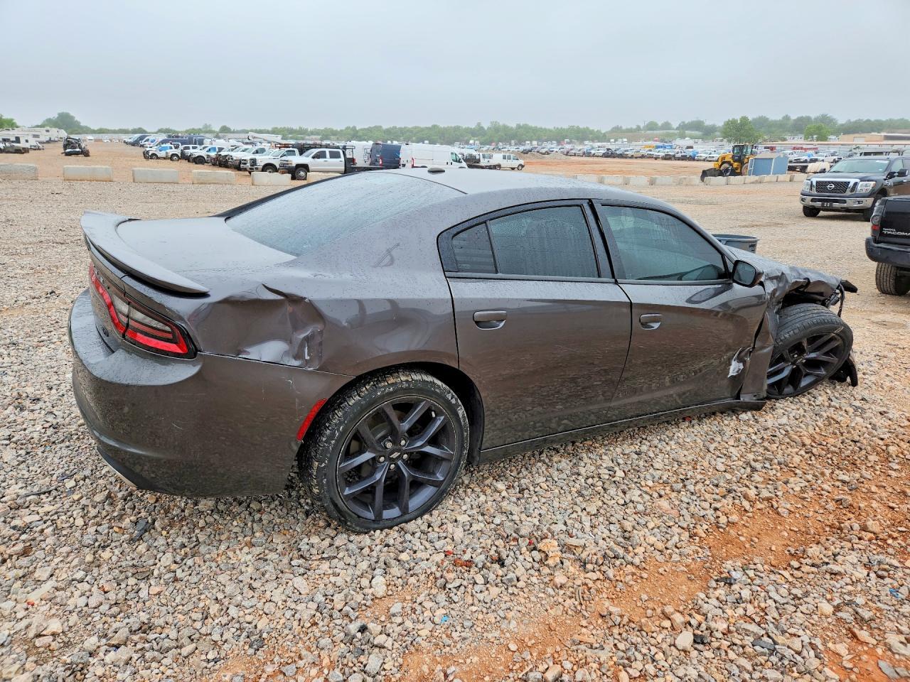 2019 Dodge Charger Sxt - Image 3