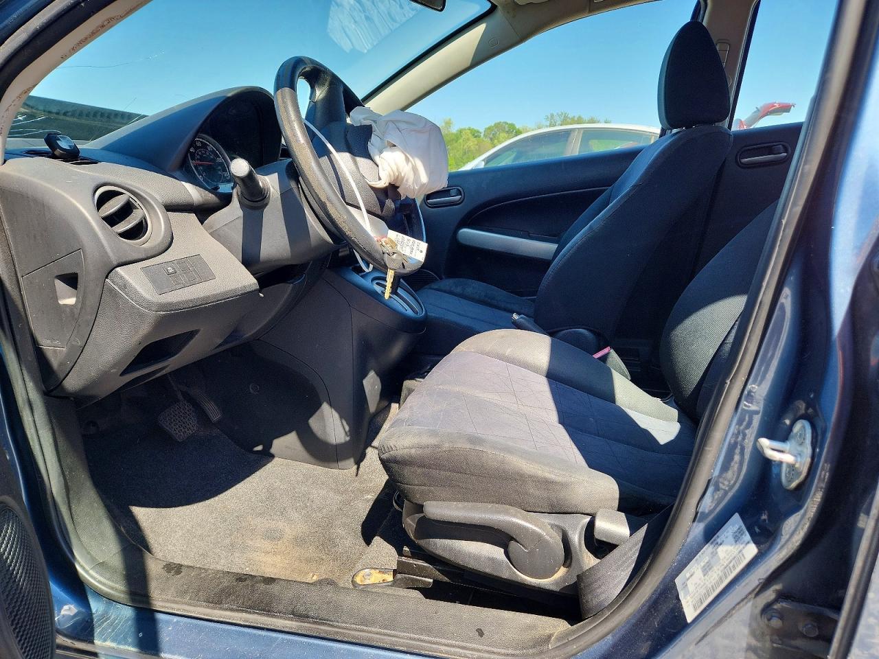 2014 Mazda Mazda2 Sport - Image 7