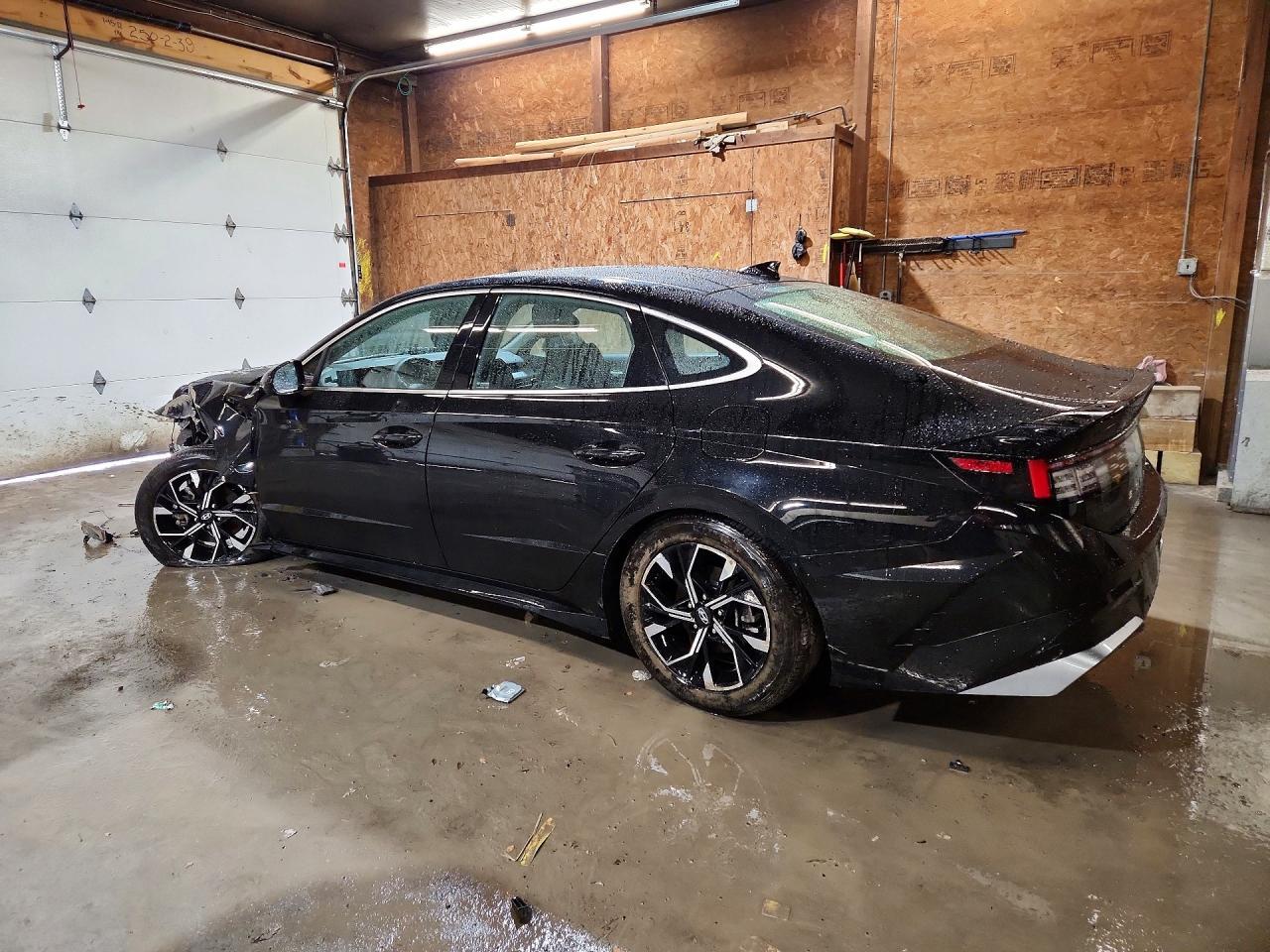 2025 Hyundai Sonata Sel - Image 2