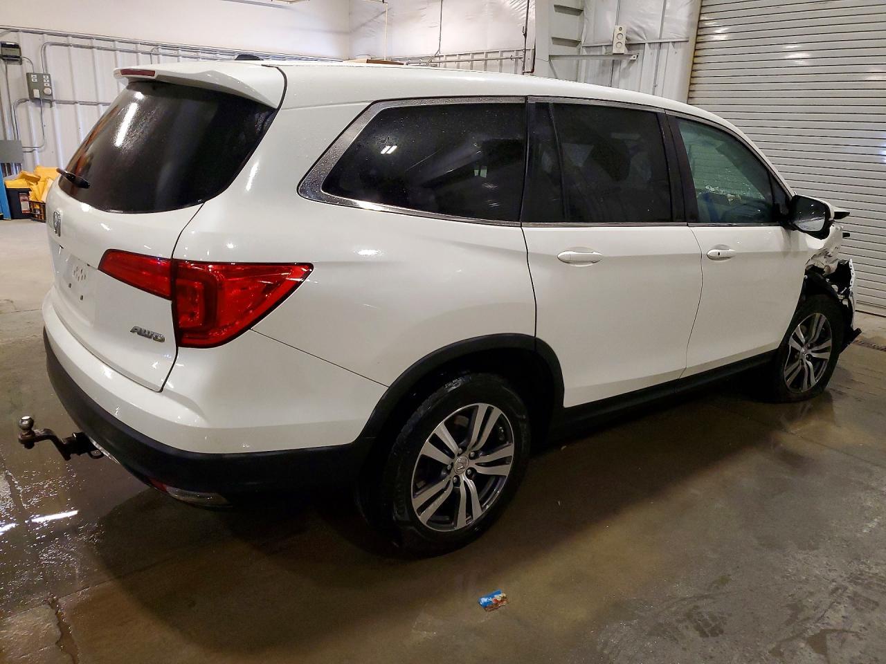 2016 Honda Pilot Ex - Image 3