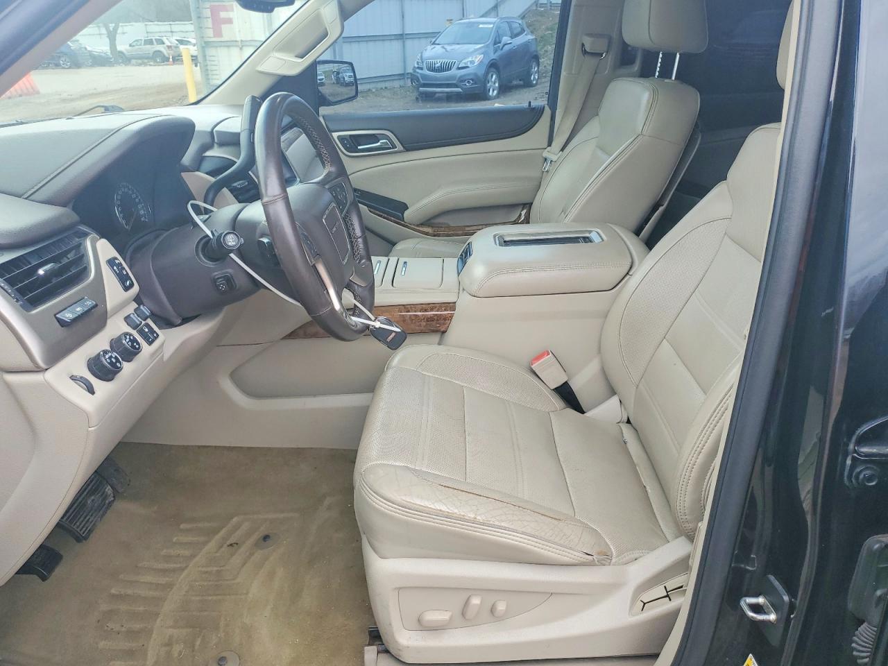 2015 GMC Yukon Denali - Image 7