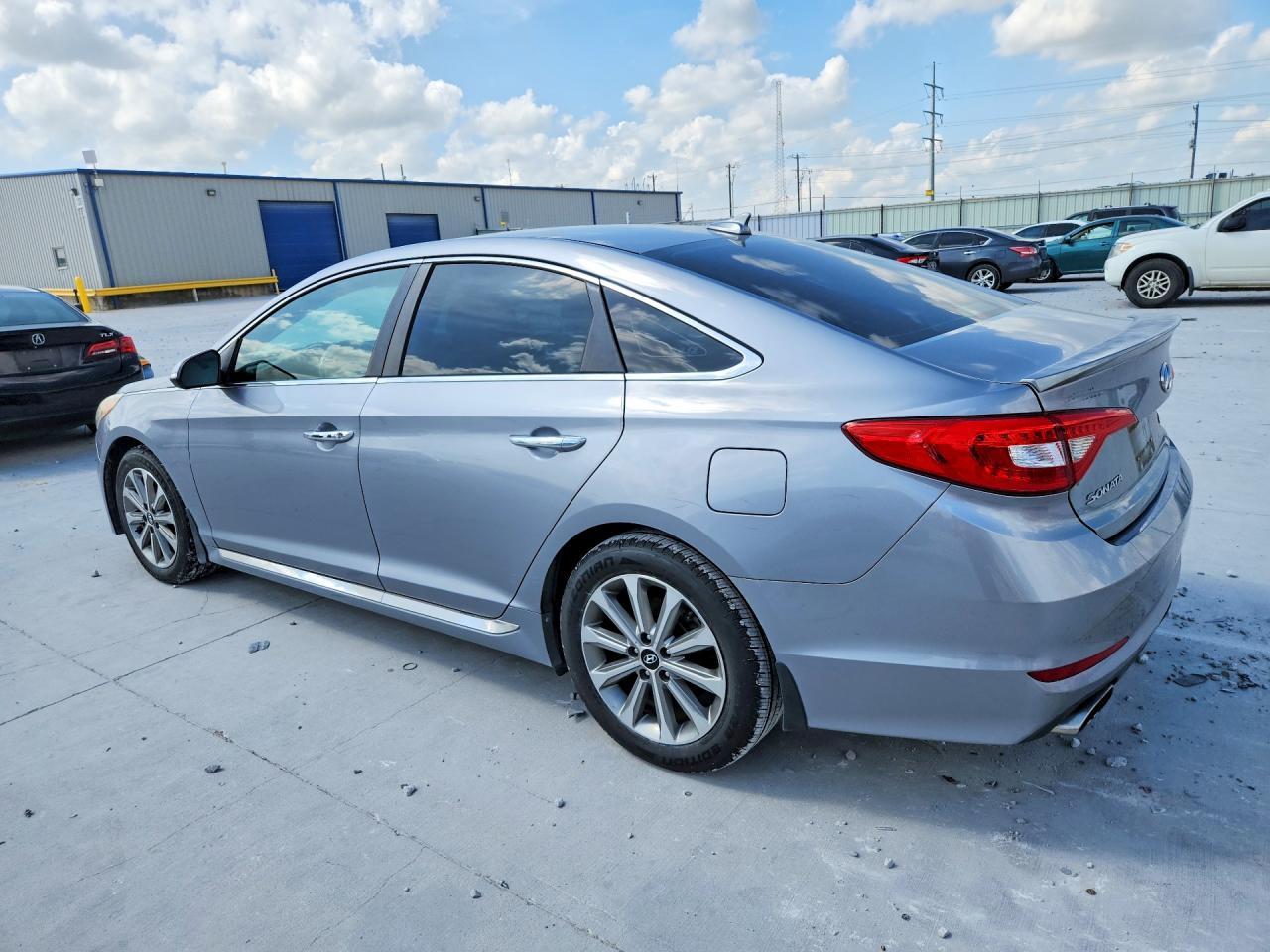 2016 Hyundai Sonata Limited - Фото 2