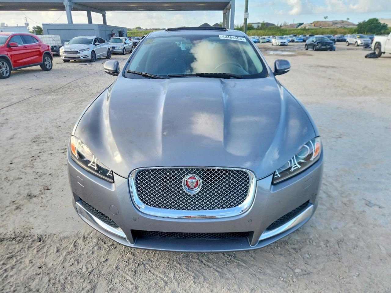 2015 Jaguar Xf 2.0T Premium - Image 5