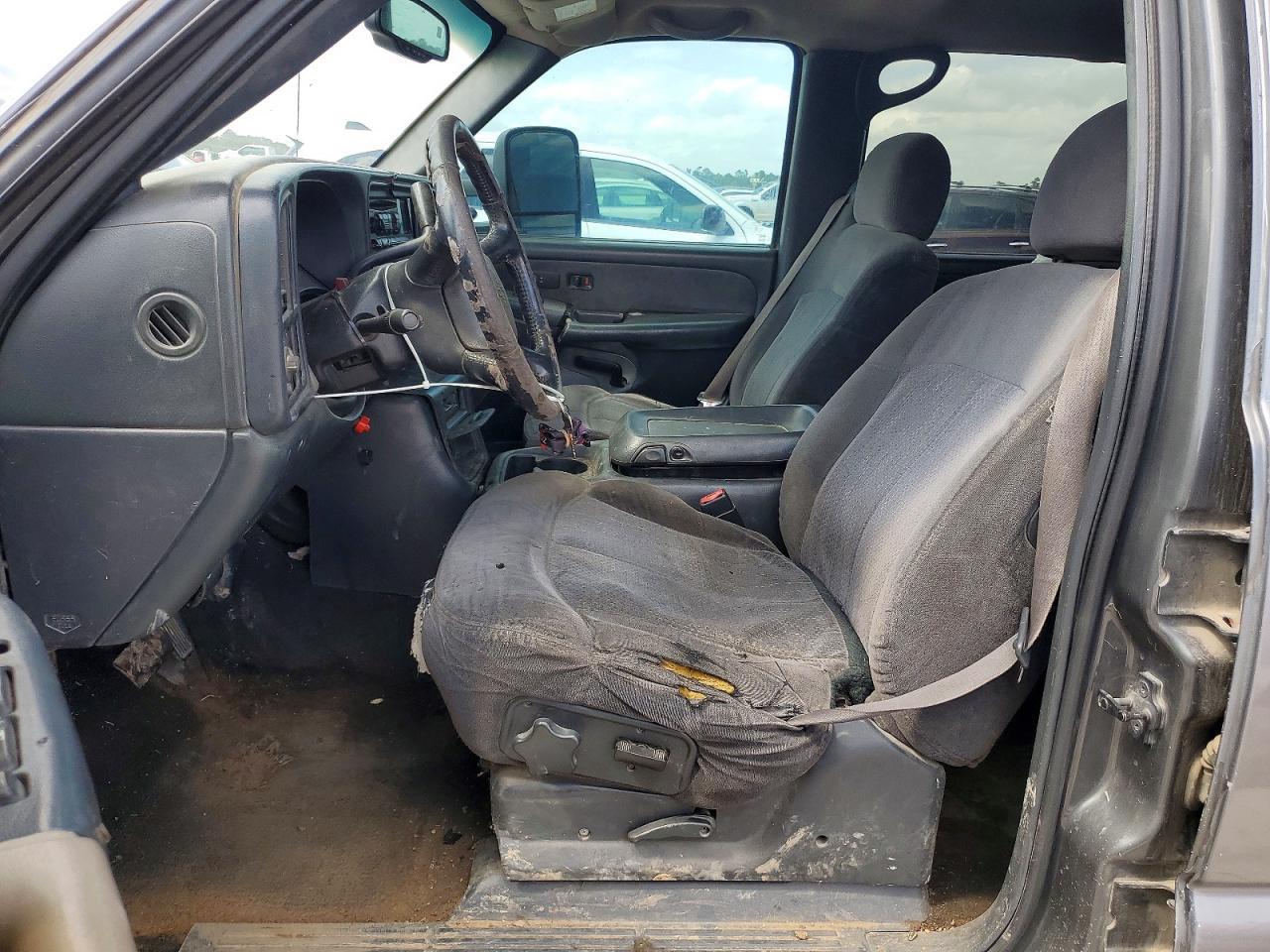 2002 Chevrolet Silverado K1500 Heavy Duty - Фото 7