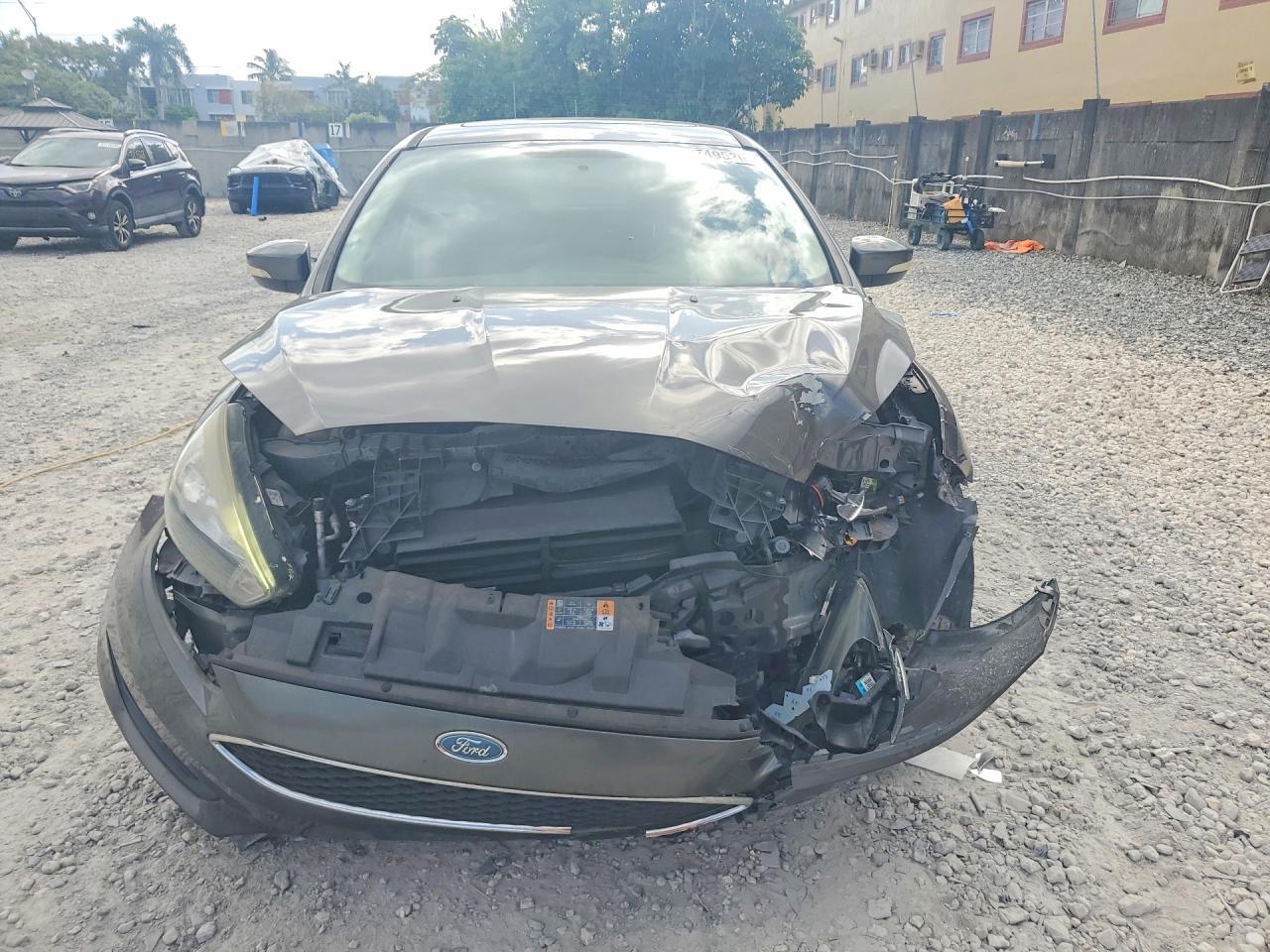 2018 Ford Focus Sel - Image 5