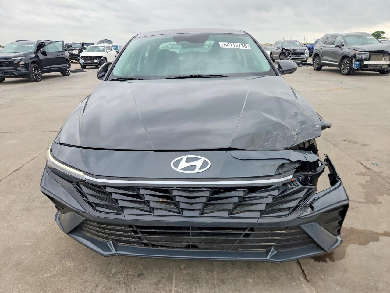 2024 Hyundai Elantra Sel - Image 5