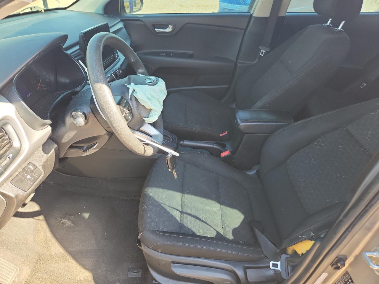 2021 Kia Rio S - Фото 7