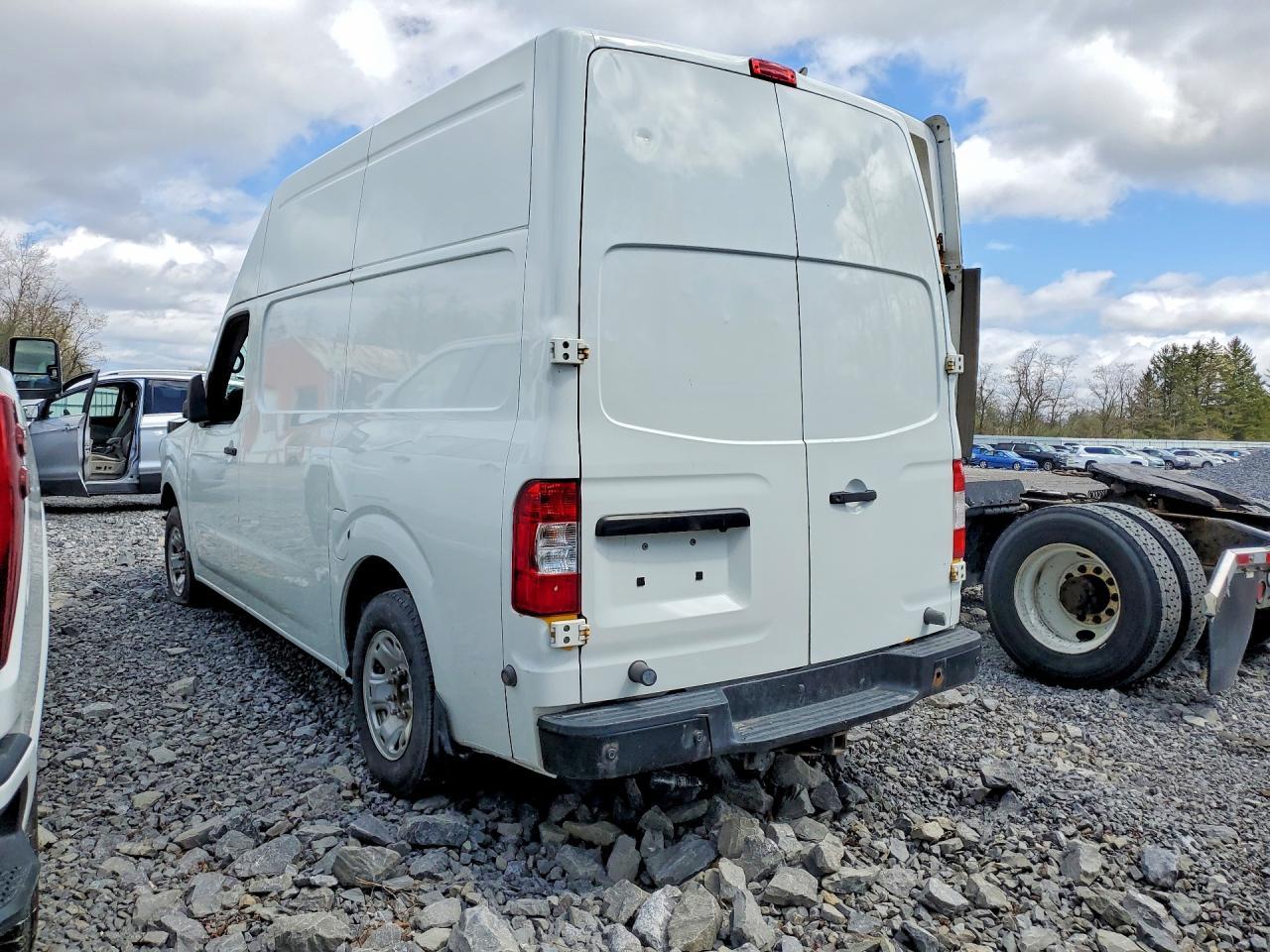 2021 Nissan Nv 2500 Hd Sv - Delivery Van - Фото 2