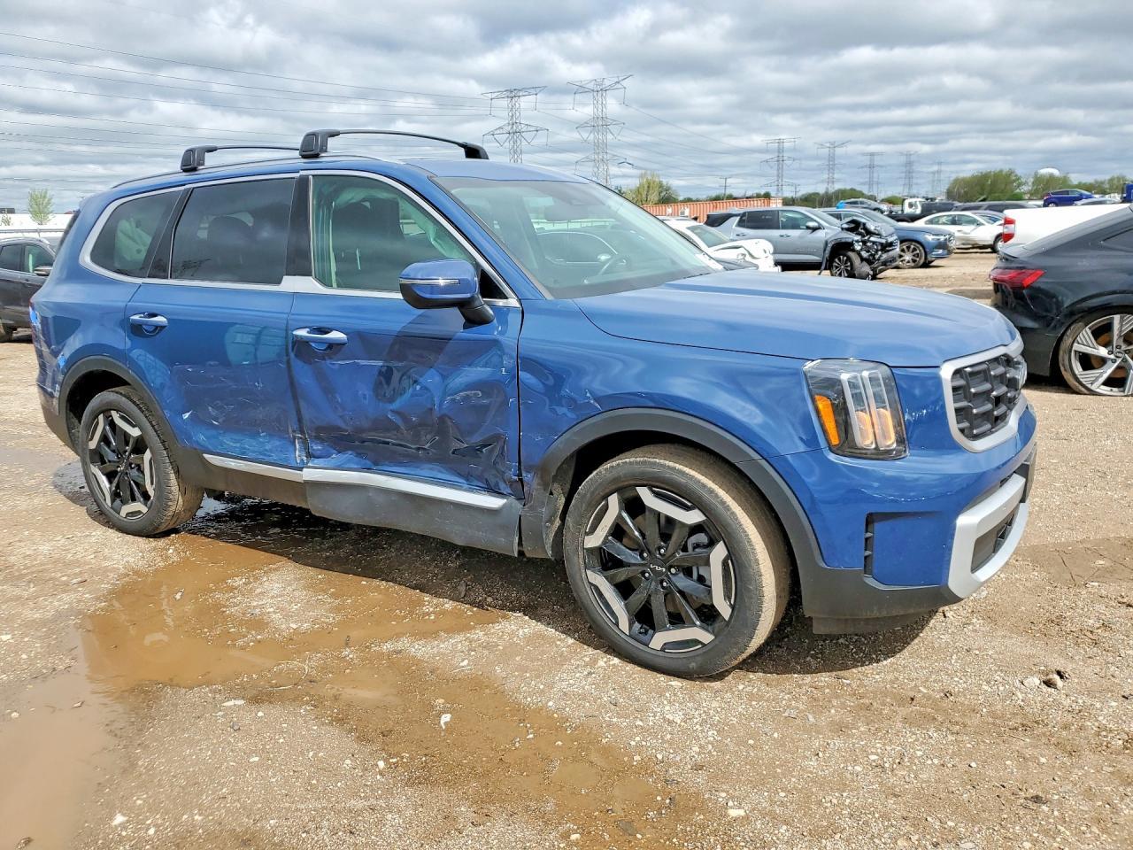 2024 Kia Telluride S - Image 4