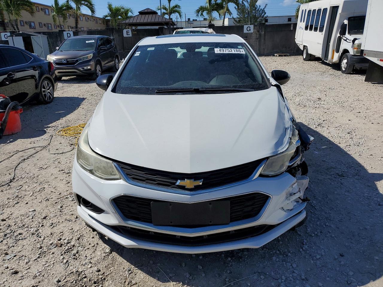 2018 Chevrolet Cruze Lt - Фото 5