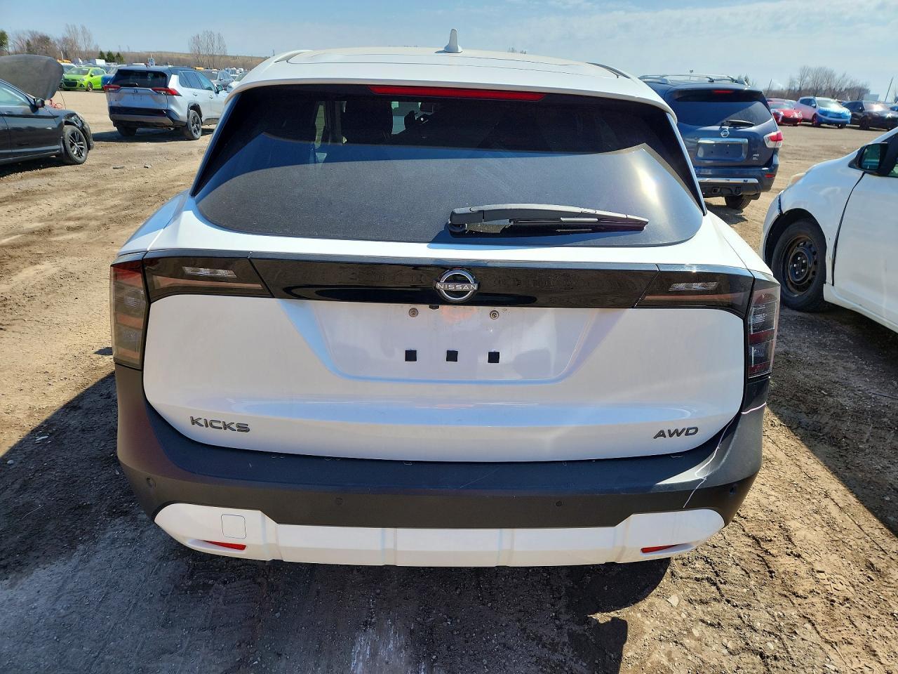 2025 Nissan Kicks Sv - Image 6