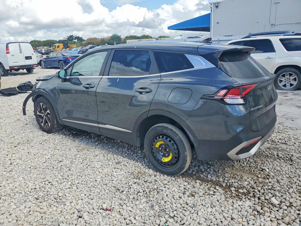 2025 Kia Sportage Ex - Фото 2