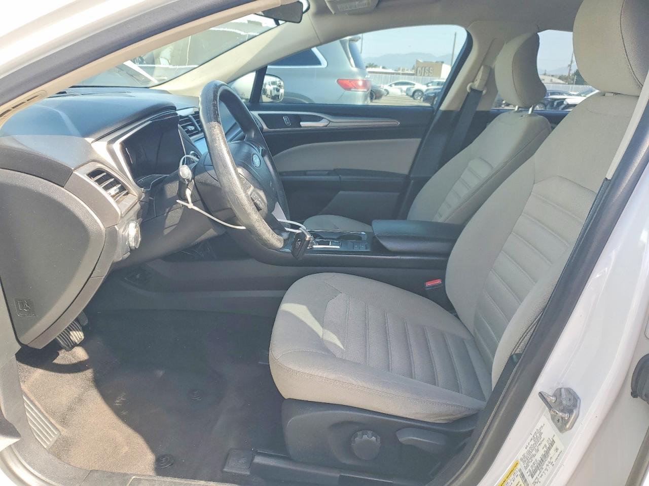 2018 Ford Fusion S Hybrid - Image 7