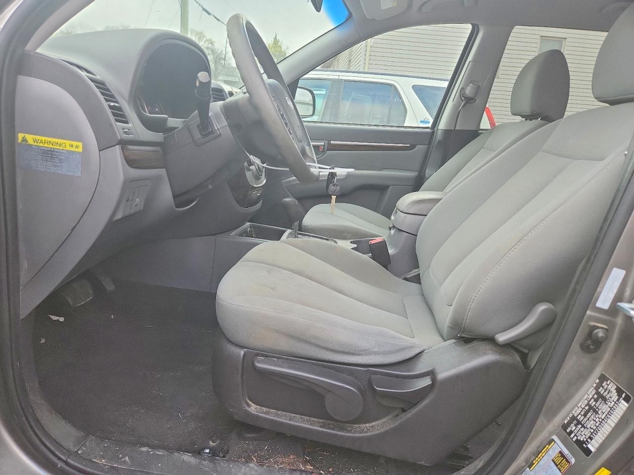 2012 Hyundai Santa Fe - Image 7