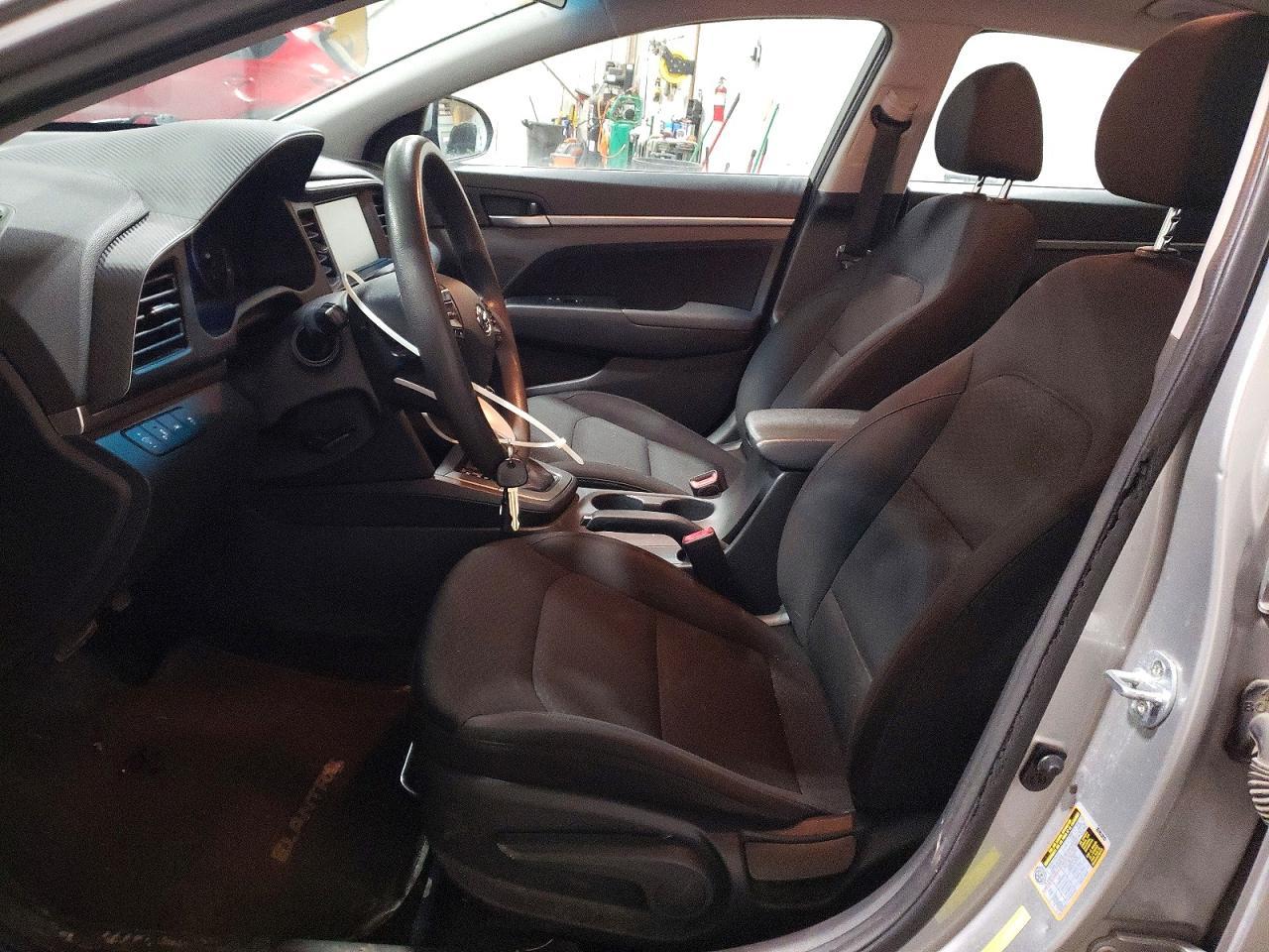 2020 Hyundai Elantra Sel - Фото 7