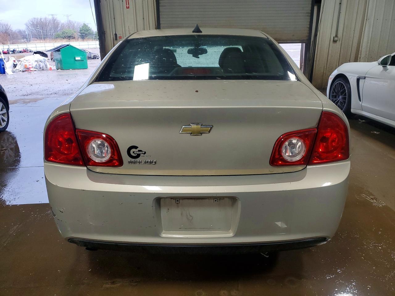 2012 Chevrolet Malibu Ls - Фото 6
