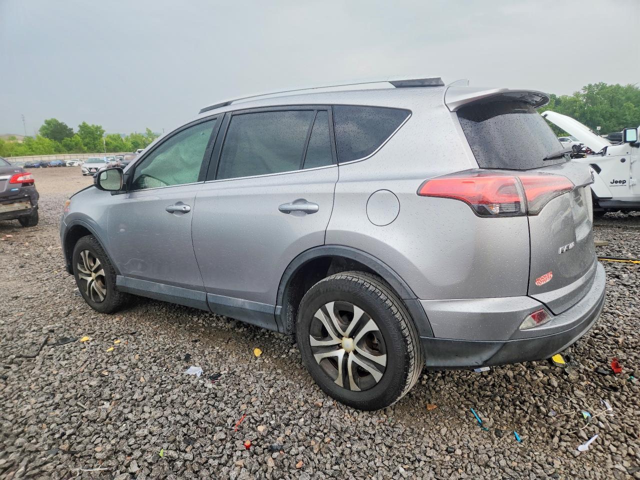 2016 Toyota Rav4 Le - Image 2