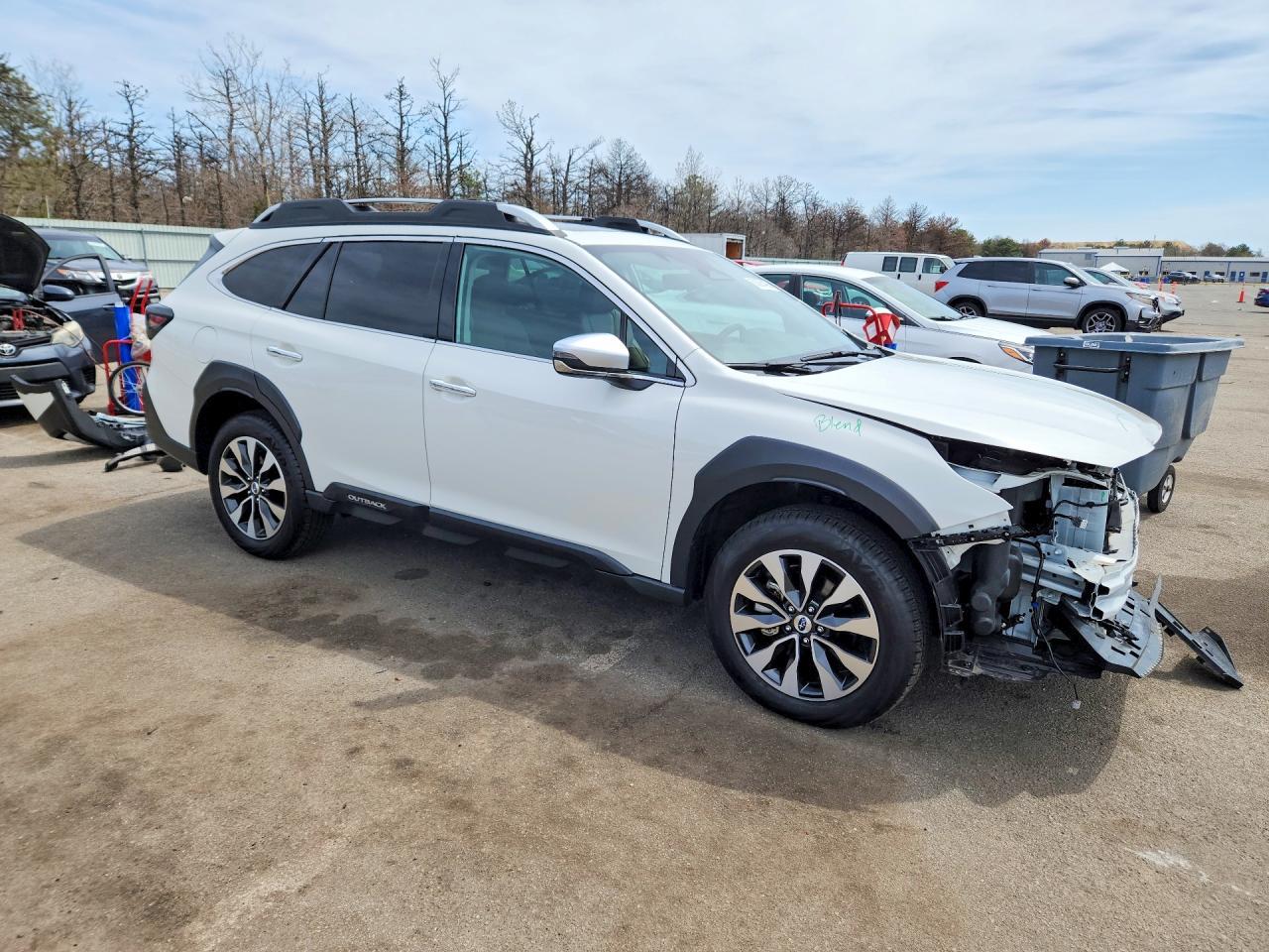 2025 Subaru Outback Touring - Фото 4