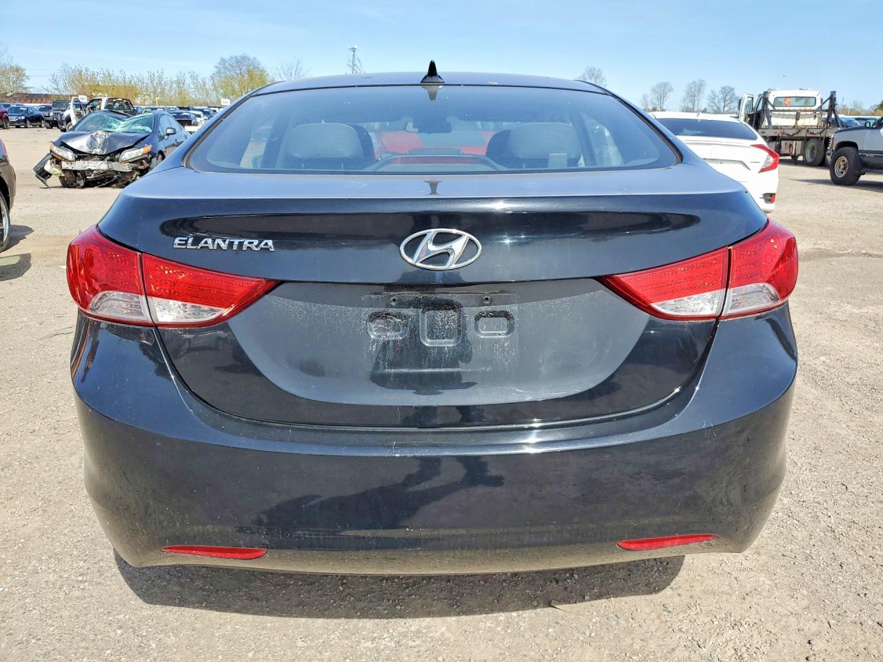 2013 Hyundai Elantra Gls - Image 6