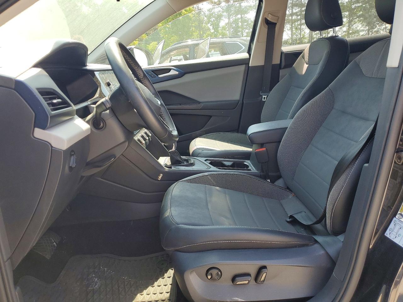 2022 Volkswagen Taos Se - Image 7