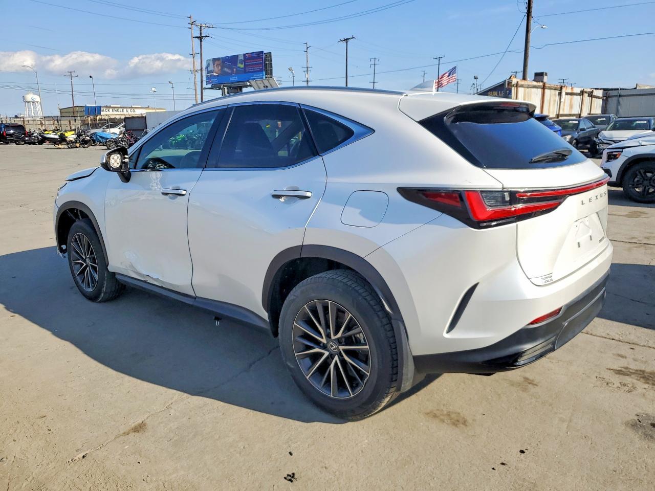 2024 Lexus Nx 250 Base - Image 2