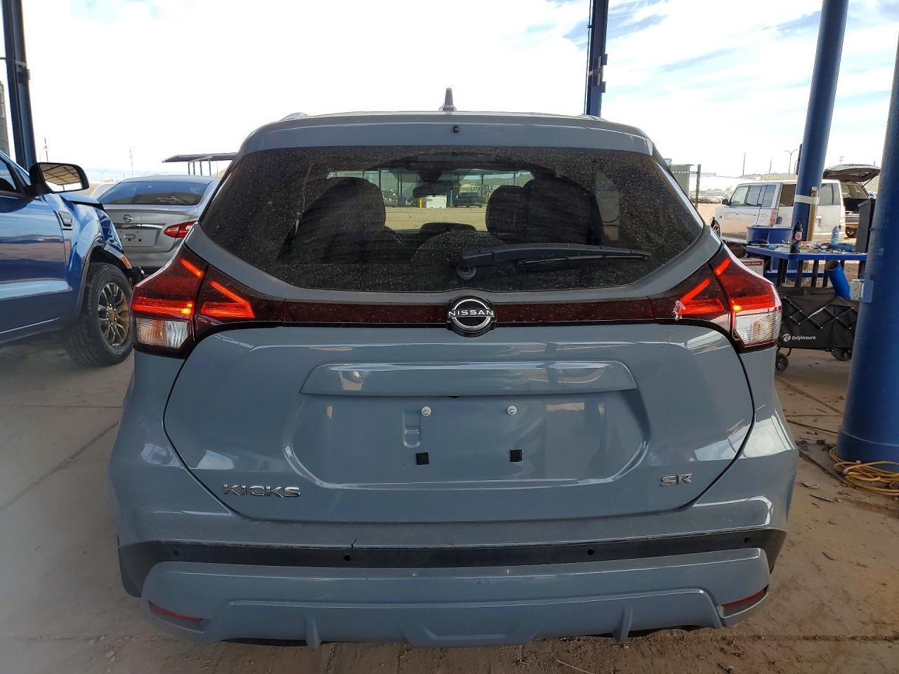 2023 Nissan Kicks Sr - Фото 6