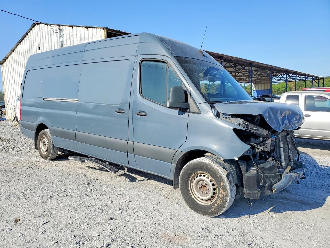 2019 Mercedes Benz Sprinter 2500 Delivery Van - Фото 4