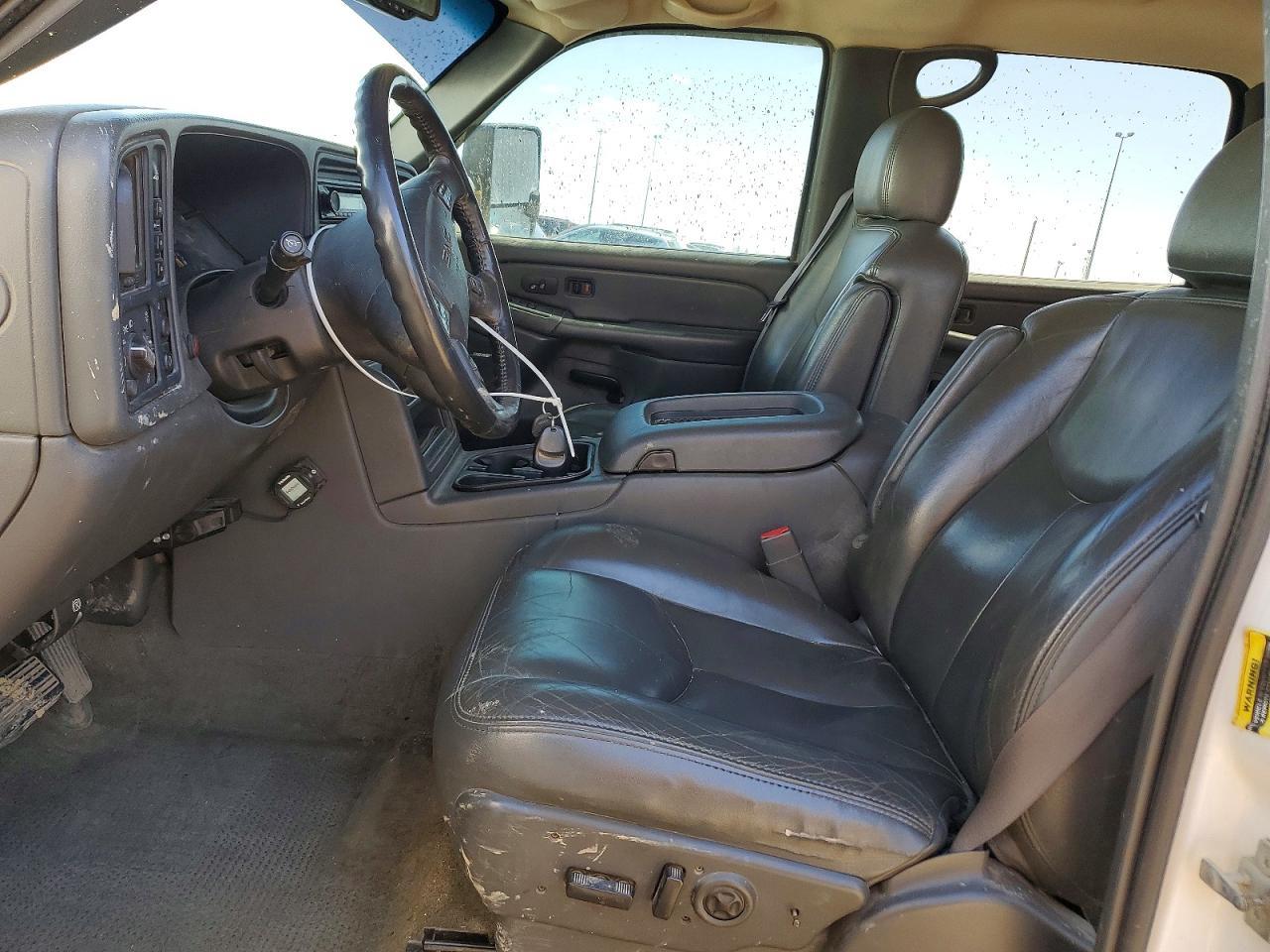 2005 GMC Sierra K2500 Heavy Duty - Фото 7