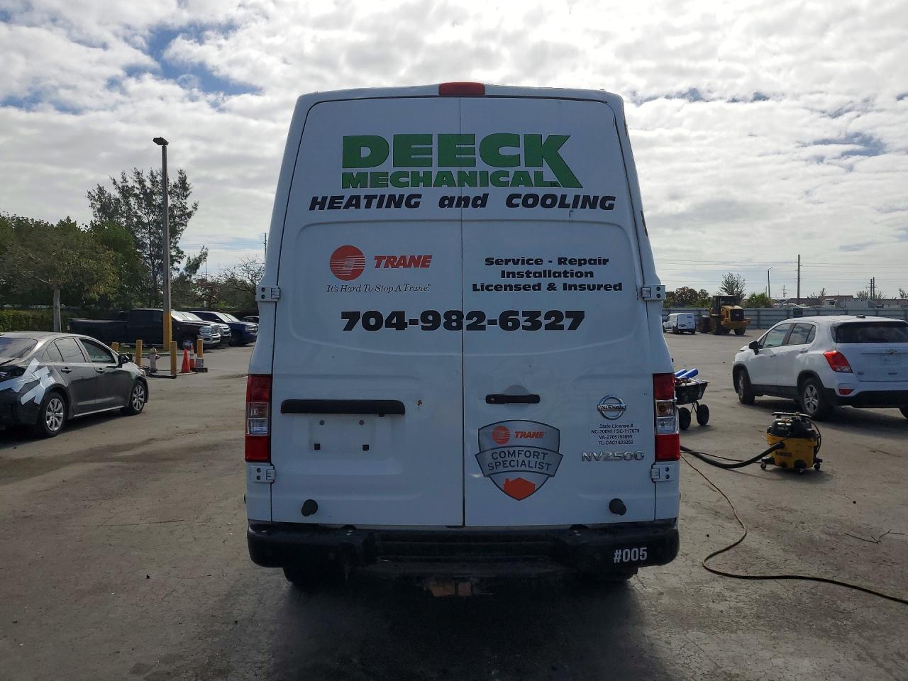 2019 Nissan Nv 2500 Cargo- Pri Fleet- Ck Eng Lt On - Фото 6