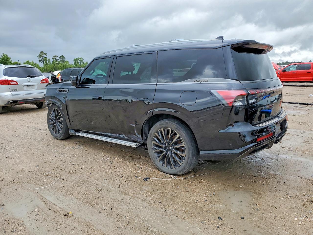 2025 Infiniti Qx80 Autograph - Image 2