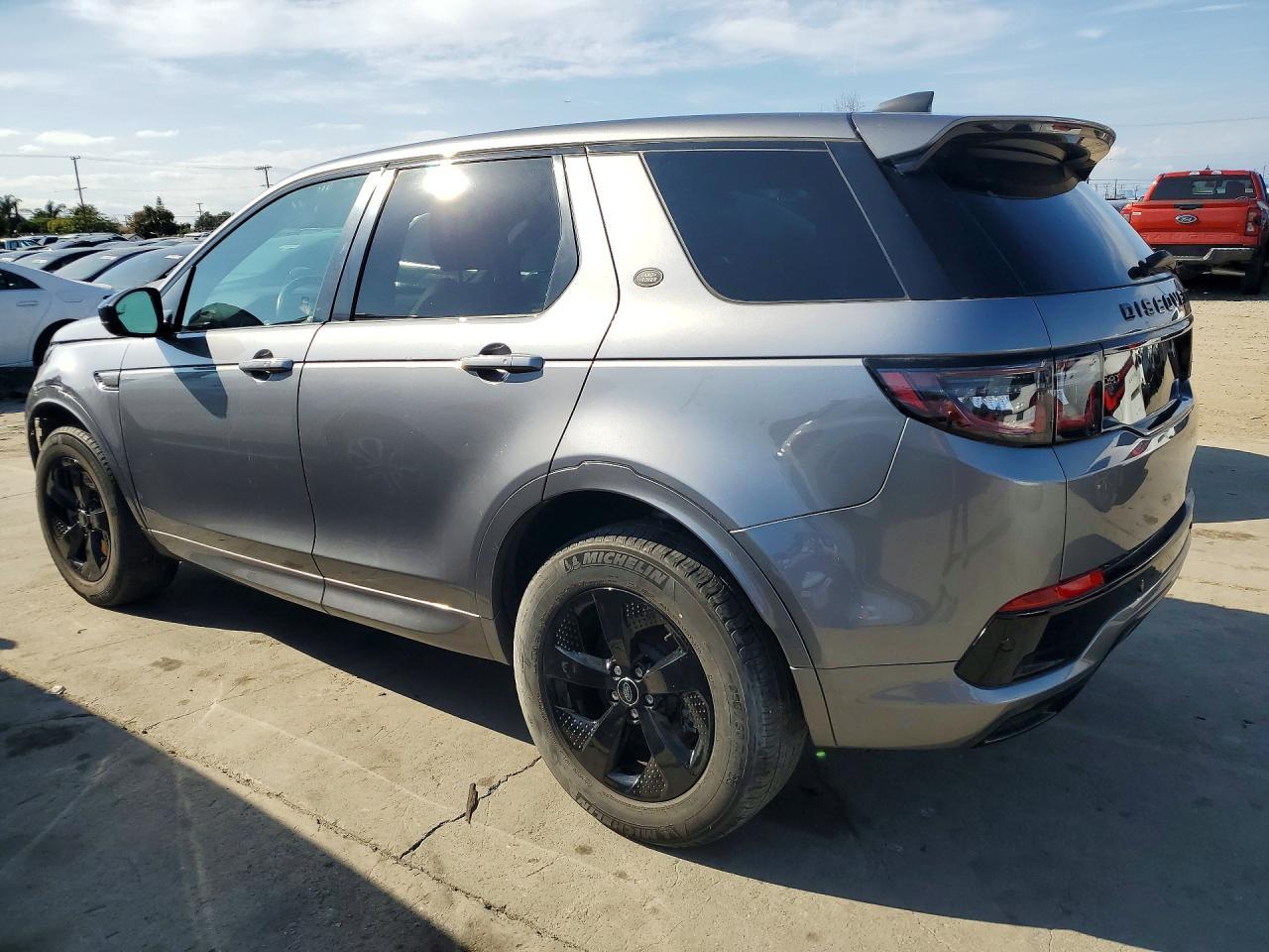 2022 Land Rover Discovery Sport S R-Dynamic - Image 2