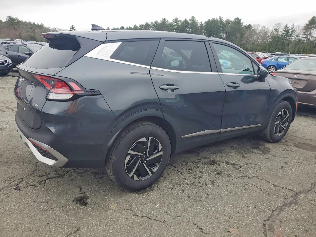 2023 Kia Sportage Hybrid Lx - Фото 3