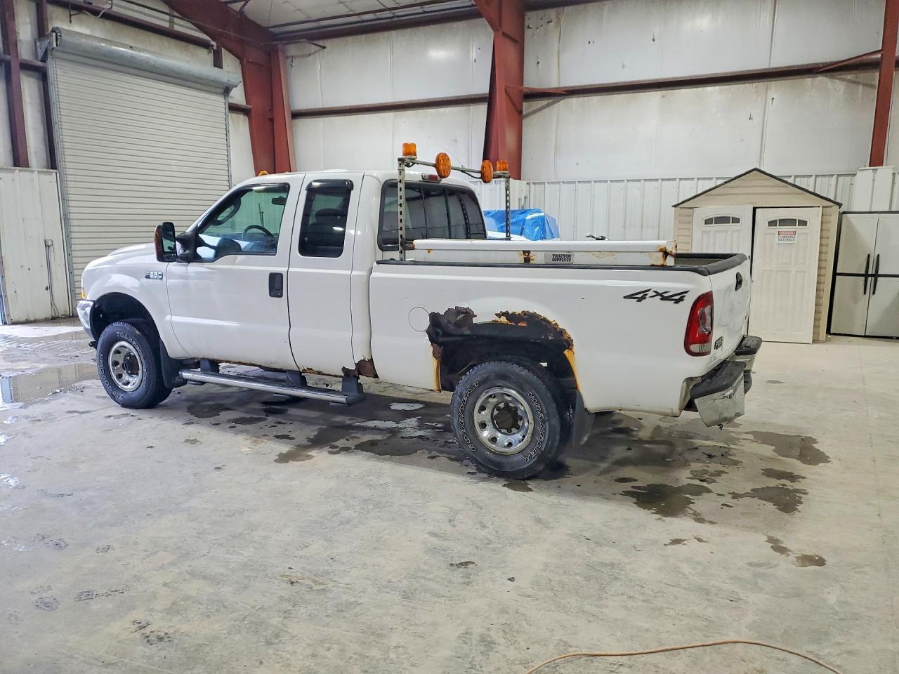 2004 Ford F-250 - Image 2