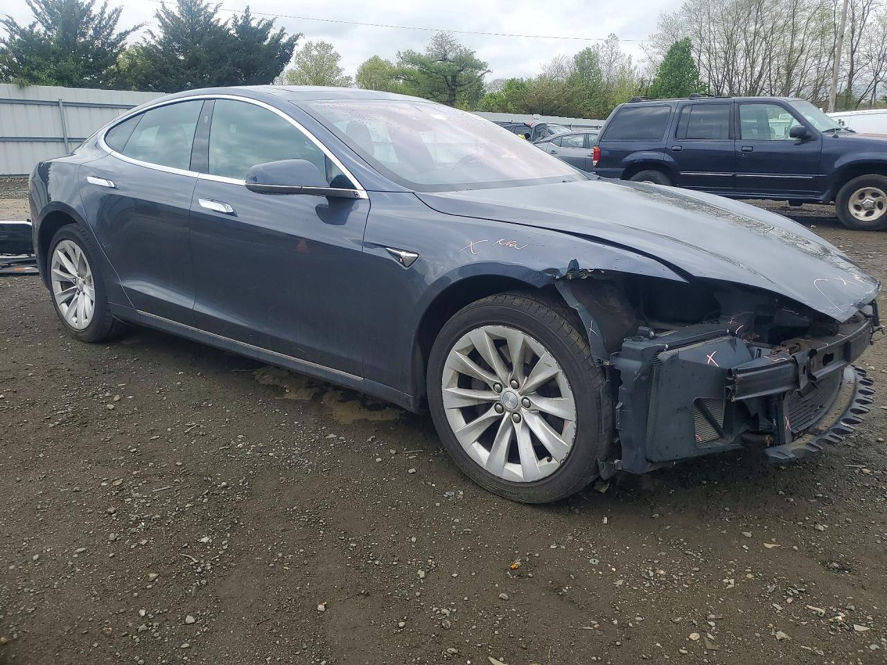 2017 Tesla Model S - Фото 4