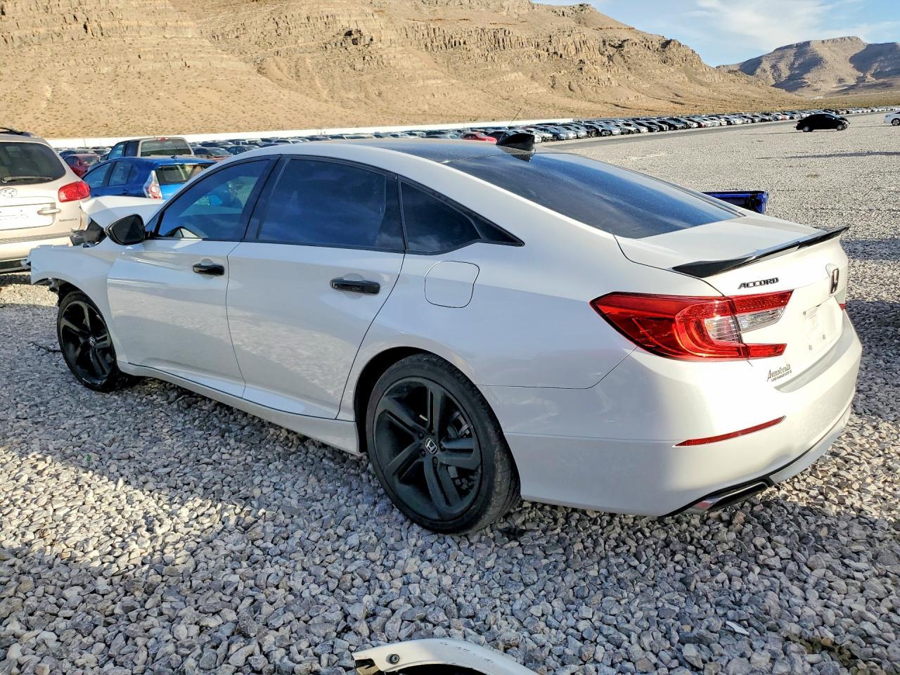 2020 Honda Accord Sport - Фото 2