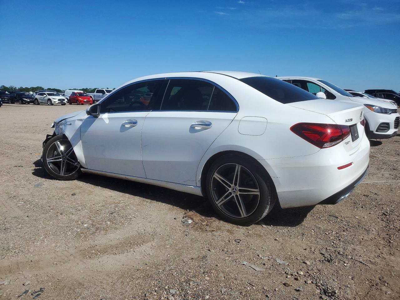 2020 Mercedes-Benz A 220 - Image 2