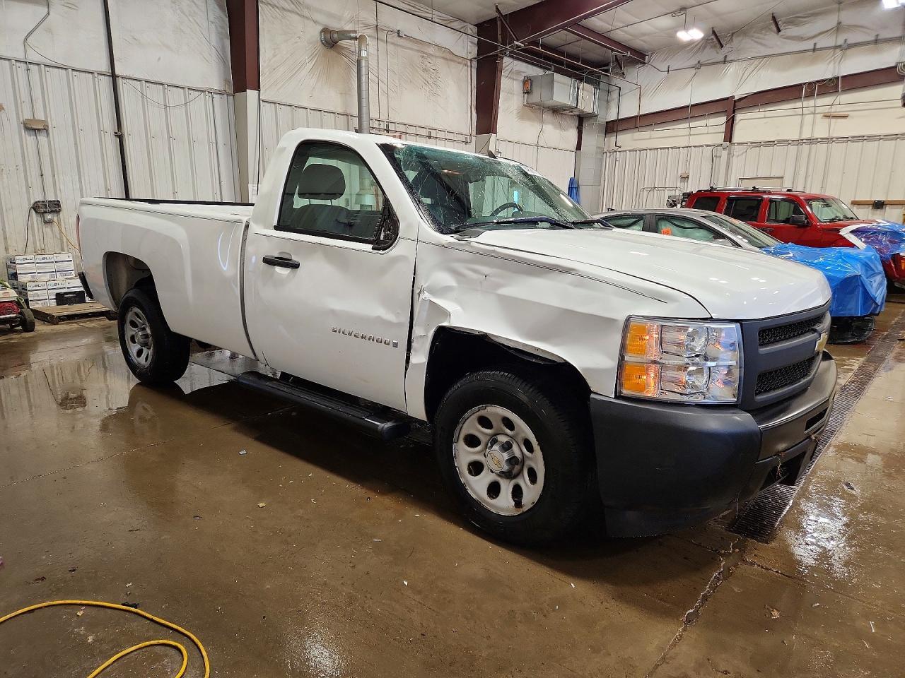 2009 Chevrolet Silverado C1500 - Image 4