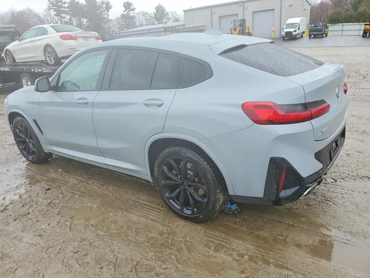 2022 BMW X4 xDrive30I - Фото 2