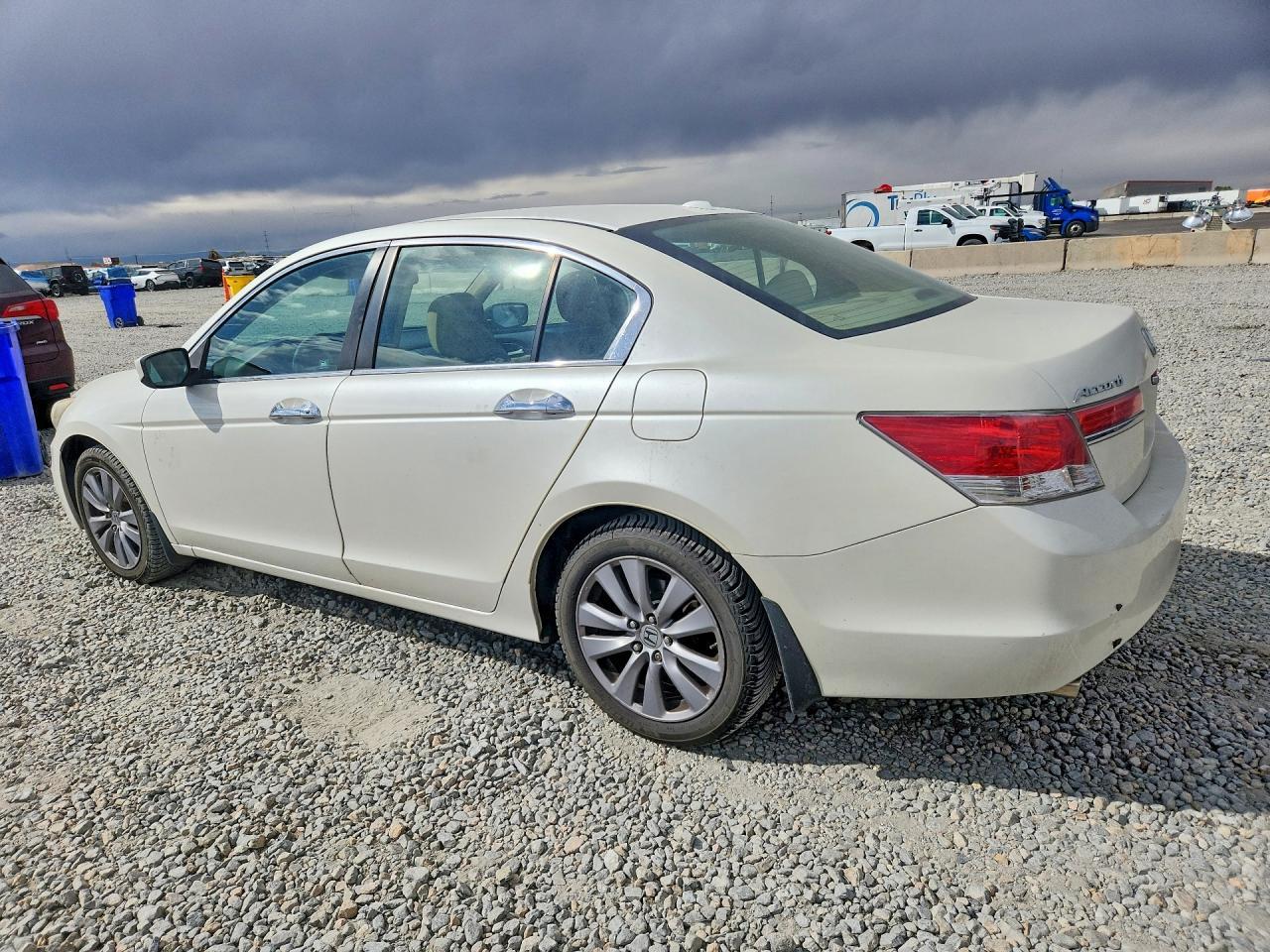 2011 Honda Accord Exl - Image 2