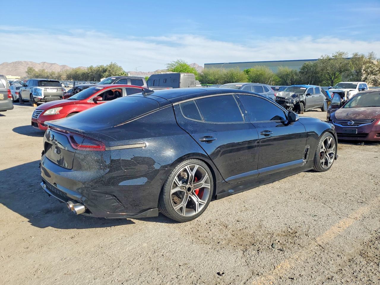 2018 Kia Stinger Gt2 - Фото 3