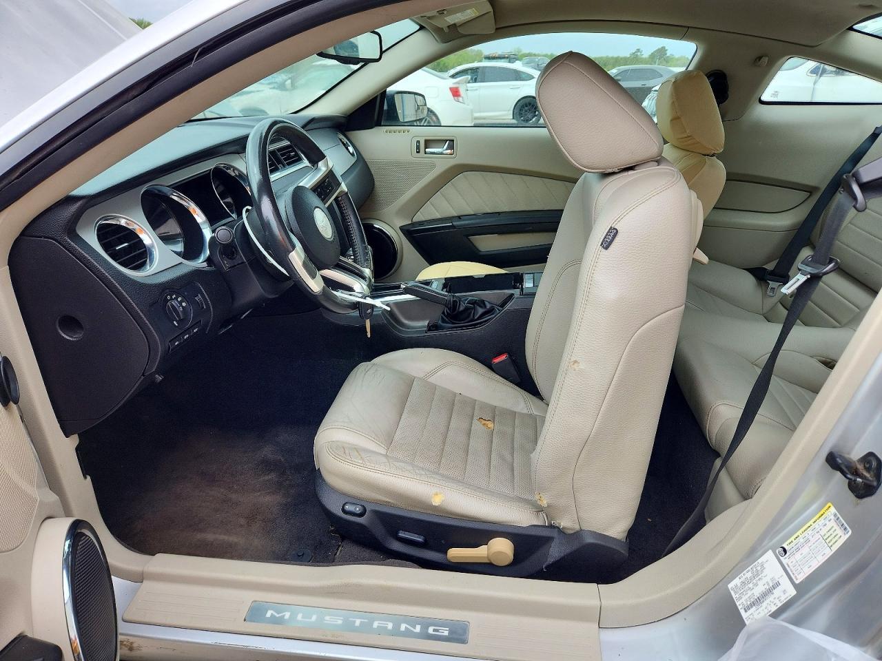 2011 Ford Mustang - Фото 7